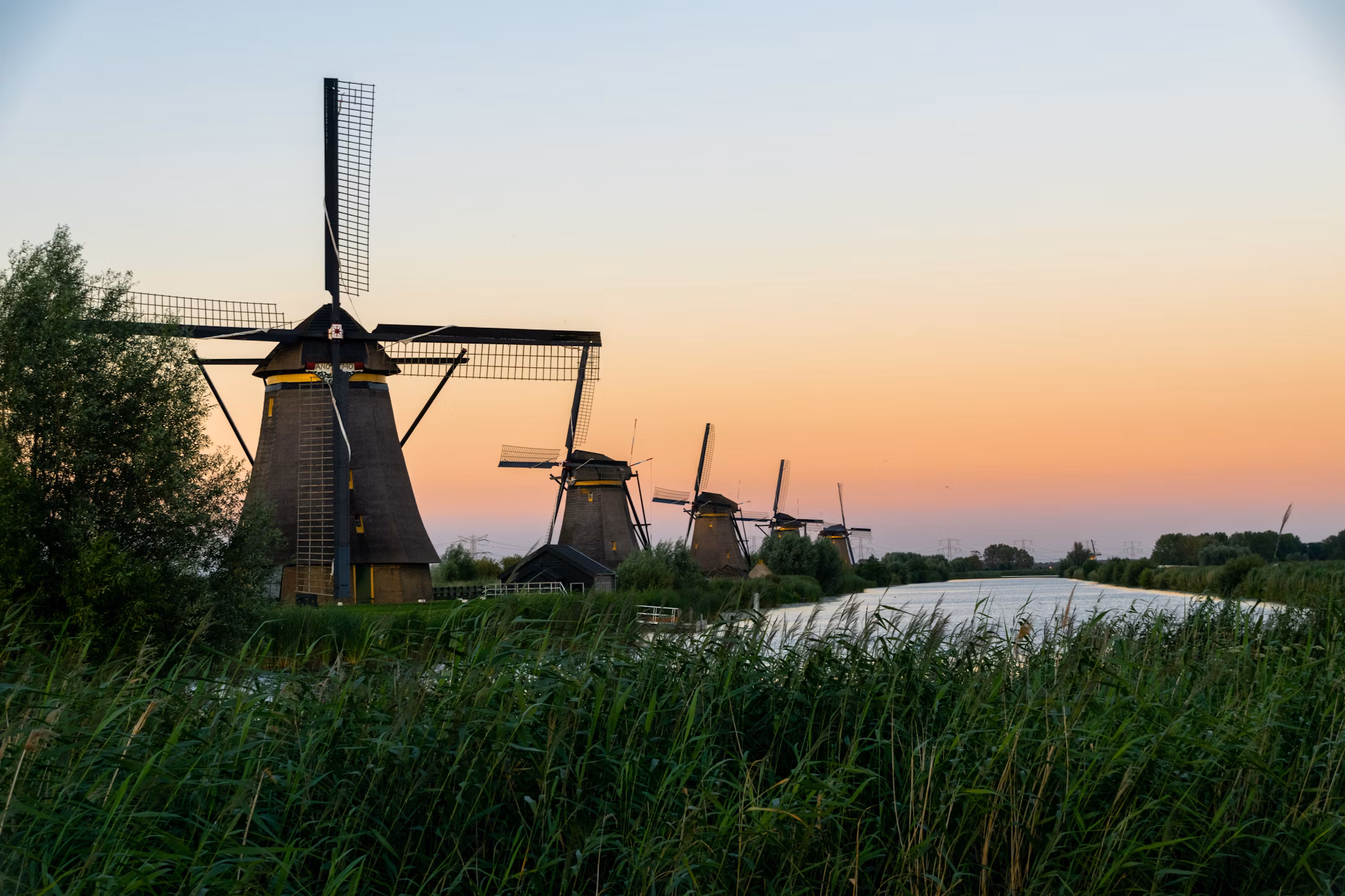 Netherlands Tax Residency: Your Complete Guide to Becoming a Resident